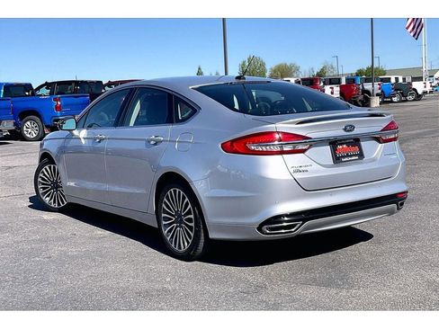 Used 2017 Ford Fusion Titanium FWD image 13