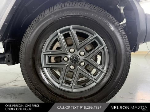 Used 2024 Jeep Wrangler Unlimited Sport AWD/4WD image 15