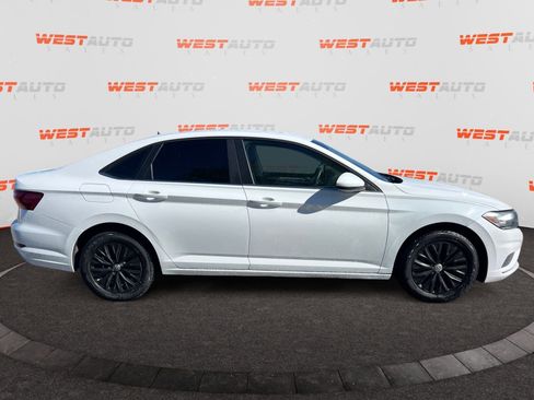 Used 2019 Volkswagen Jetta SE FWD image 6