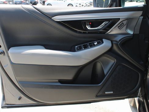 Certified 2023 Subaru Outback Limited image 9