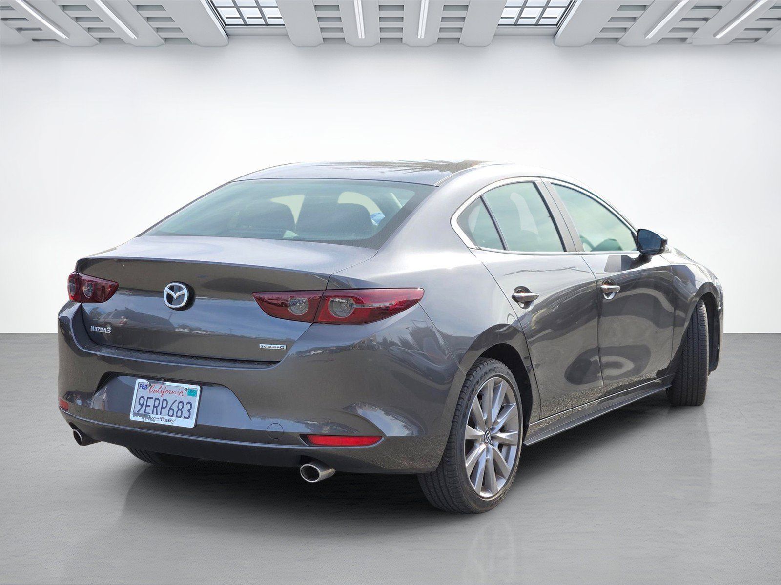 Used 2021 MAZDA MAZDA3 s FWD image 4