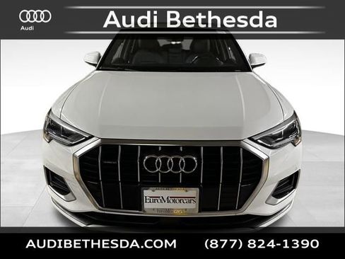 Used 2019 Audi Q3 2.0T Premium Plus w/ Premium Plus Package image 2