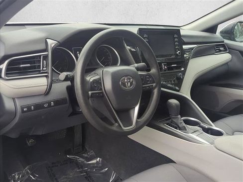 Used 2024 Toyota Camry LE image 10