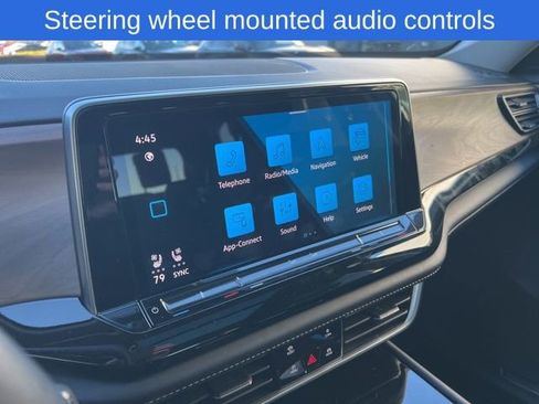 Used 2024 Volkswagen Atlas SE image 8