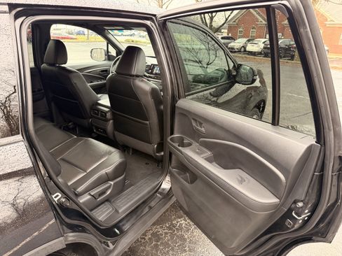 Used 2024 Honda Passport EX-L image 14