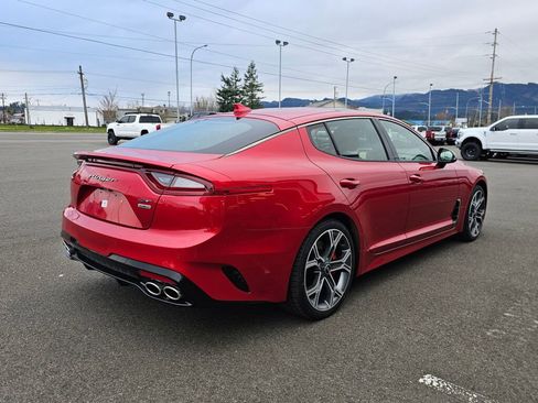 Used 2020 Kia Stinger GT2 image 6