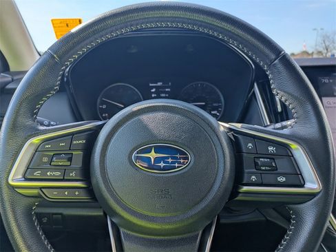 Used 2025 Subaru Outback Premium image 32