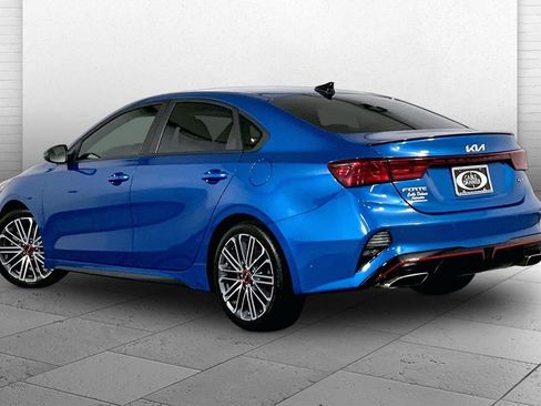 Certified 2022 Kia Forte GT w/ GT2 Package FWD image 11