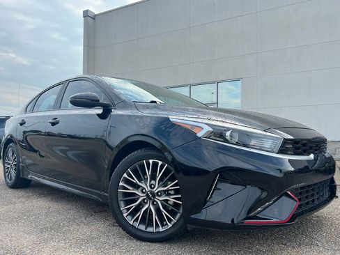 Used 2022 Kia Forte GT-Line image 1