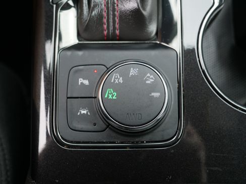 Used 2021 Chevrolet Blazer RS AWD/4WD image 30