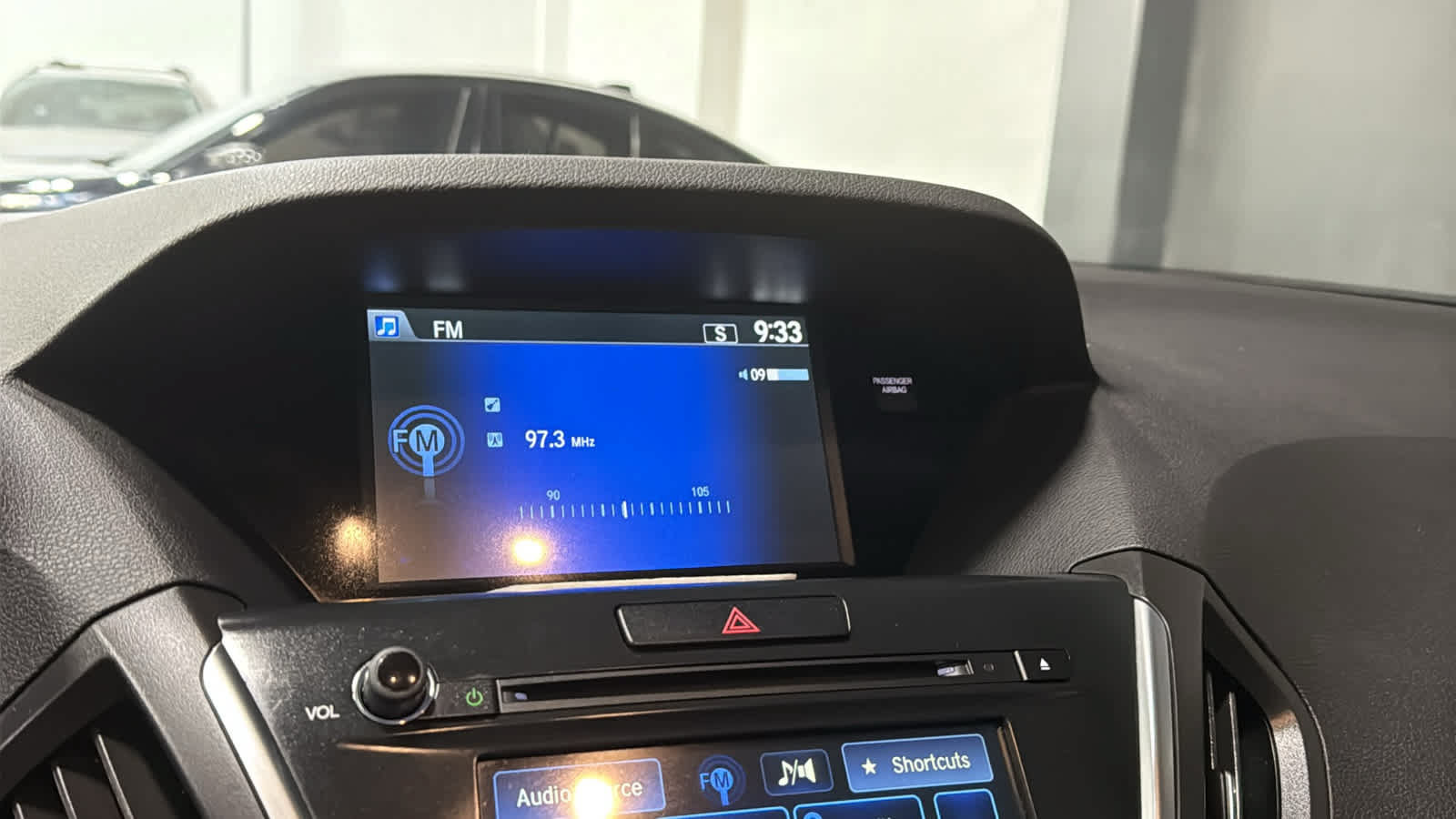 Used 2016 Acura MDX SH-AWD image 15