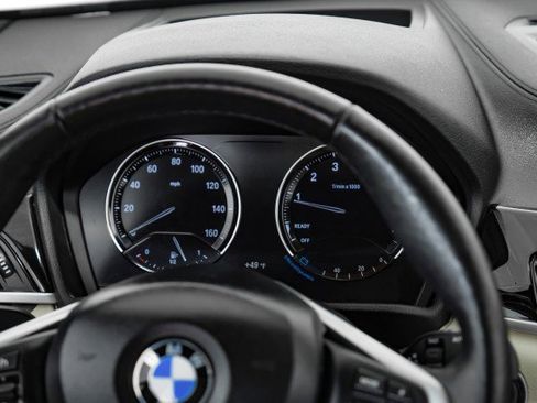 Used 2022 BMW X1 xDrive28i w/ Premium Package image 16