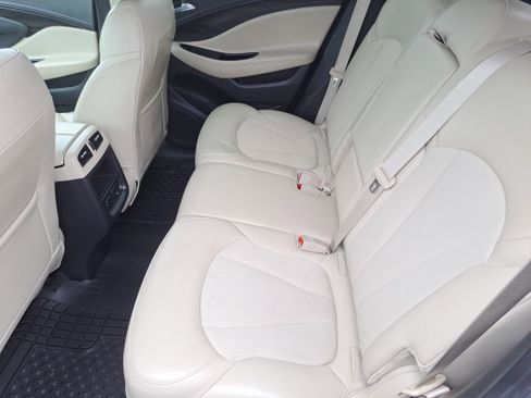 Used 2020 Buick Envision Preferred image 9