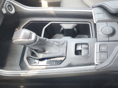 Used 2024 Toyota Grand Highlander FWD image 23