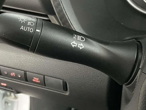 Used 2025 Nissan Sentra S image 21