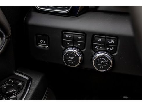 New 2026 GMC Sierra 2500 Denali w/ Denali Reserve Package image 38