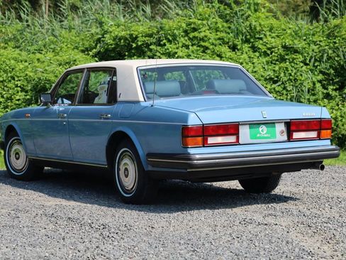 Used 1989 Rolls-Royce Silver Spur image 4