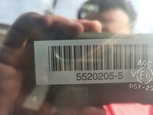 Used 2024 Mitsubishi Outlander SE image 11