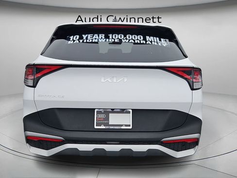 Used 2023 Kia Sportage EX image 6