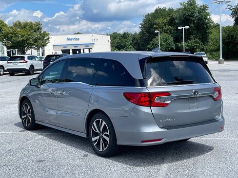 Used 2018 Honda Odyssey Elite image 6