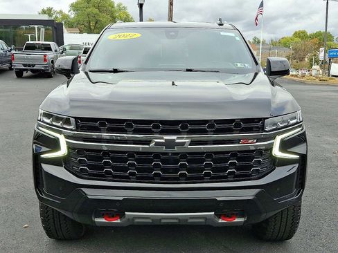 Used 2022 Chevrolet Tahoe Z71 w/ Luxury Package image 2