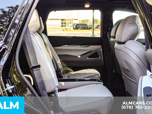 Used 2026 INFINITI QX60 Autograph w/ Dark Cargo Package image 19