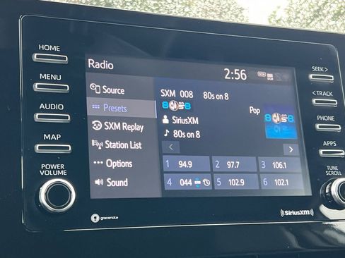 Used 2023 Toyota Camry SE image 21