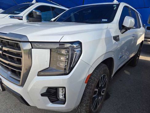 Used 2024 GMC Yukon AT4 w/ Technology Package AWD/4WD image 1