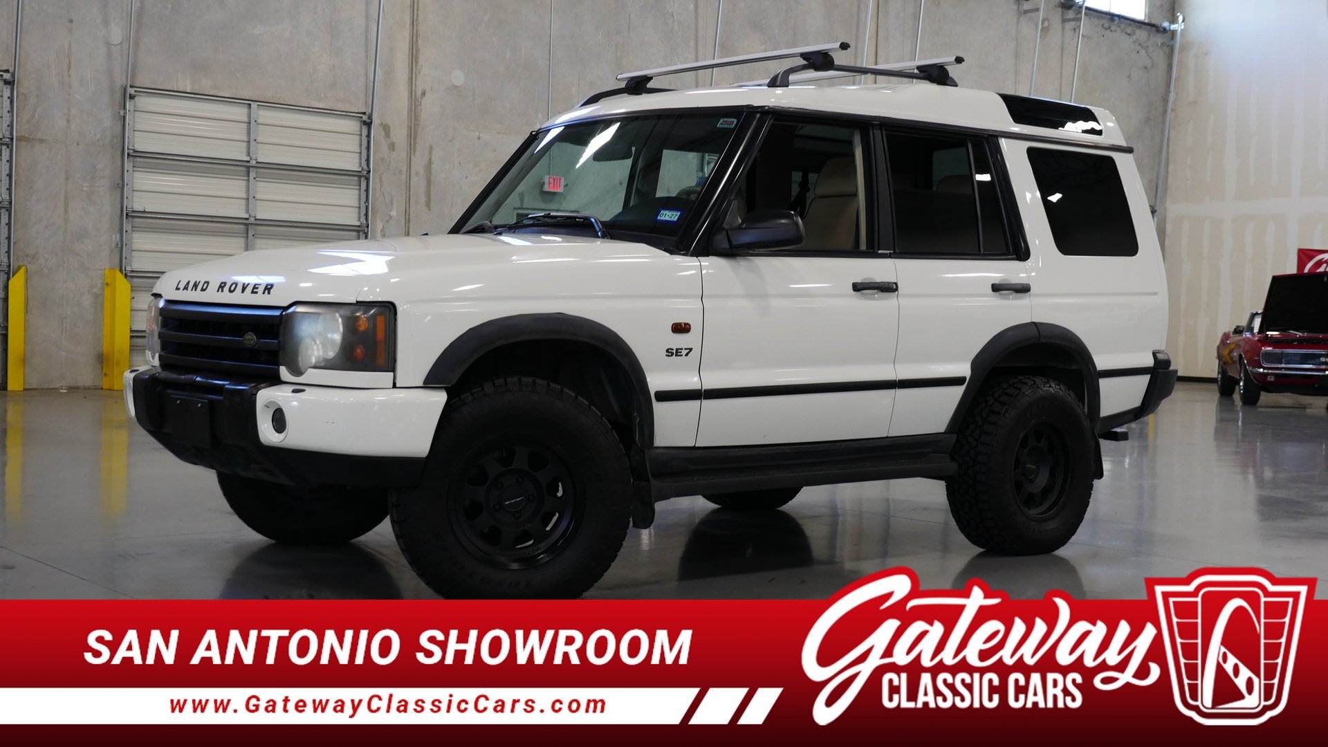Used 2003 Land Rover Discovery SE AWD/4WD image 1