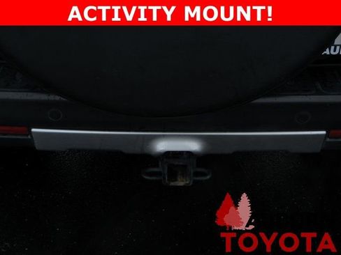 Used 2007 Toyota FJ Cruiser 4WD image 7