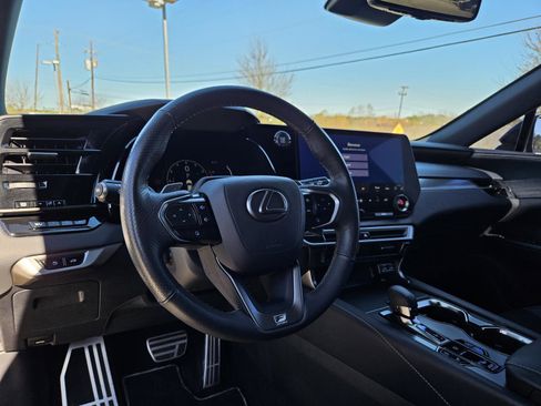 Used 2023 Lexus RX 350 F Sport image 13