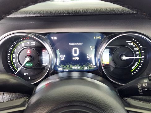 Used 2023 Jeep Wrangler Unlimited w/ 8.4" Radio Group AWD/4WD image 17