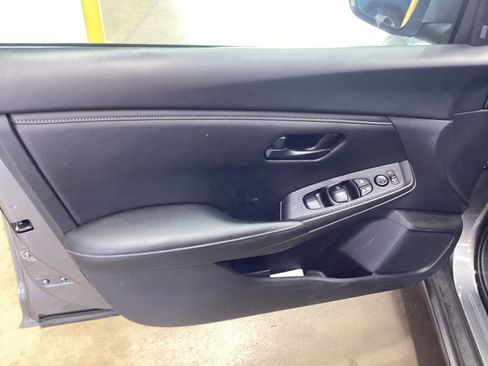 Used 2024 Nissan Sentra S image 11