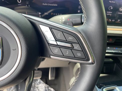 Used 2025 Buick Envision Sport Touring AWD/4WD image 19