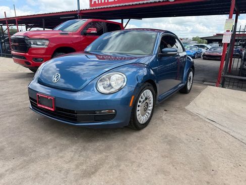 Used 2016 Volkswagen Beetle 1.8T SE FWD image 3