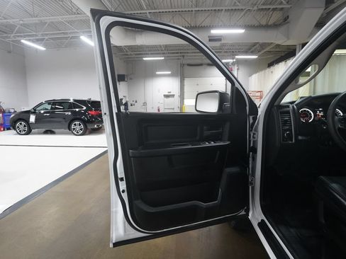 Used 2023 RAM 1500 Tradesman AWD/4WD image 27