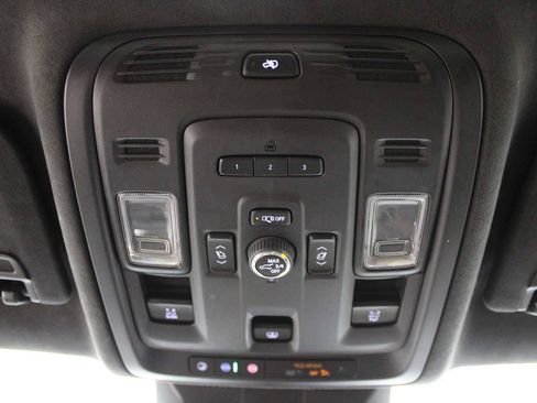 Certified 2023 Cadillac Escalade Sport Platinum image 33