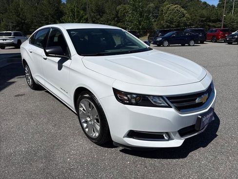Used 2019 Chevrolet Impala LS FWD image 3
