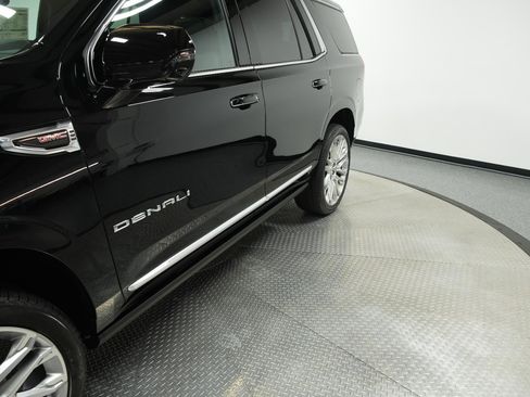 New 2026 GMC Yukon Denali w/ Denali Reserve Package AWD/4WD image 6