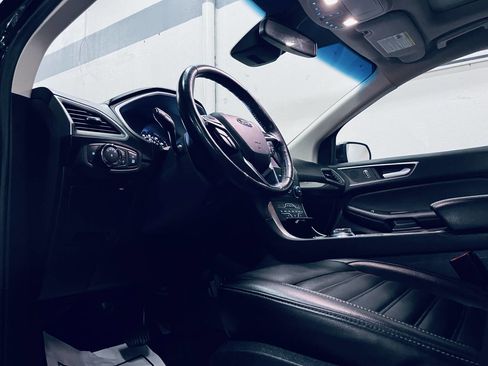 Used 2020 Ford Edge SEL w/ Convenience Package FWD image 20