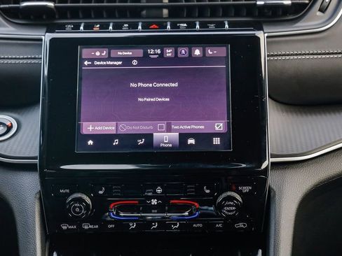 New 2025 Jeep Grand Cherokee Altitude image 15