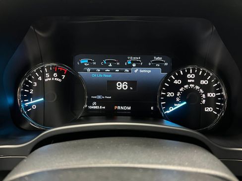 Used 2019 Ford F150 Lariat w/ Equipment Group 502A Luxury AWD/4WD image 24