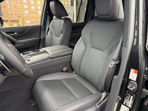 New 2026 Lexus LX 700h Luxury image 19