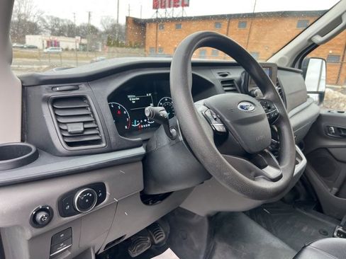 Certified 2023 Ford Transit 250 148 High Roof image 7