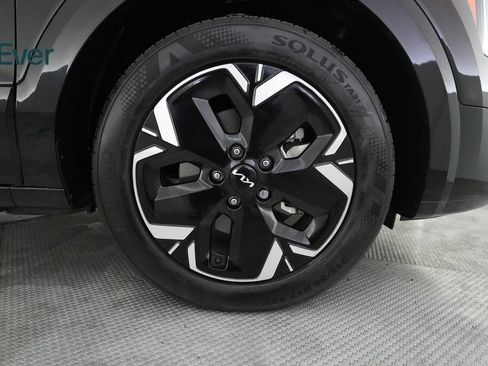 Used 2024 Kia Niro Wind FWD image 20