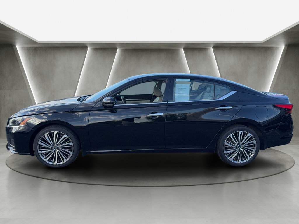 Used 2023 Nissan Altima 2.5 SL AWD/4WD image 4