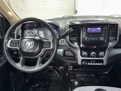 Used 2019 RAM 3500 Tradesman w/ Chrome Appearance Group image 15