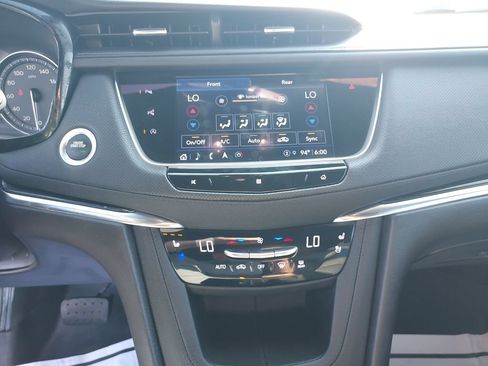 Used 2021 Cadillac XT5 Premium Luxury FWD image 18