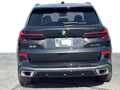 New 2026 BMW X5 sDrive40i w/ M Sport Package image 30