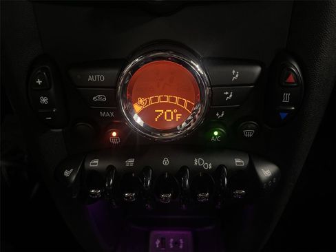 Used 2013 MINI Cooper S image 21